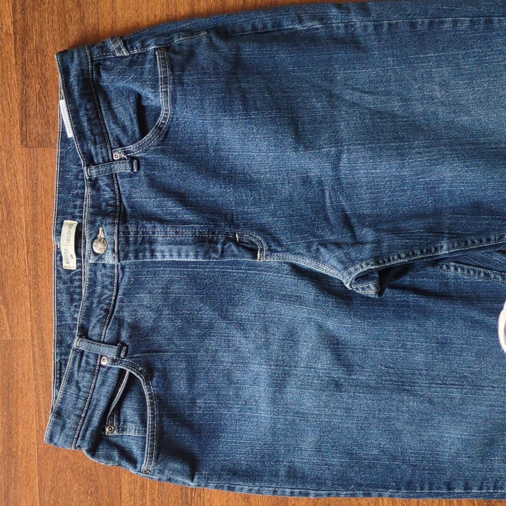 Jeans - Picture 2 of 5